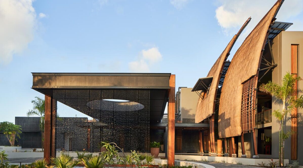 LUX GRAND BAIE RESORT & RESIDENCES MAURITIUS