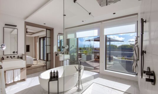 LUX GRAND BAIE RESORT & RESIDENCES MAURITIUS