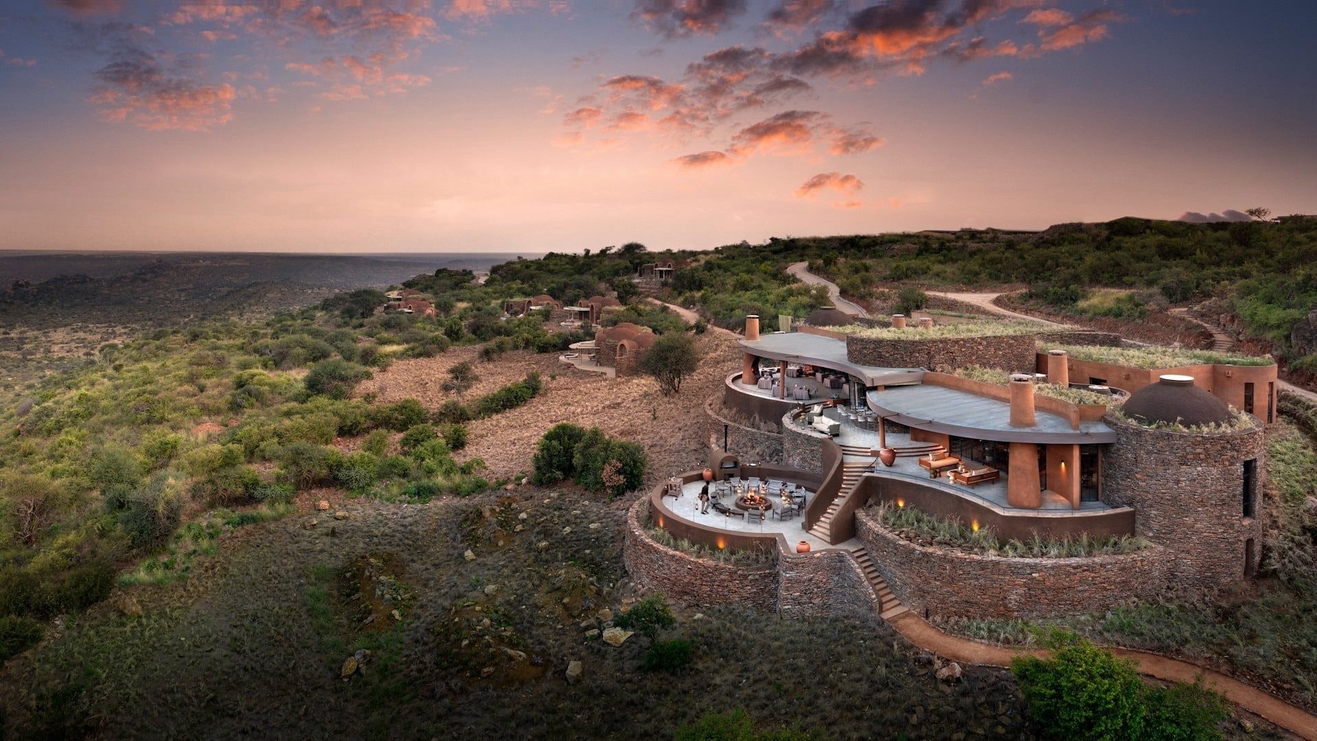 Suyian Lodge: A New Standard of Safari Luxury in Kenya